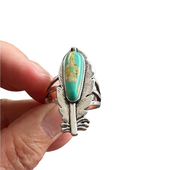 Silver and Turquoise Native American Style Feather Ring - Picture 6 of 6
